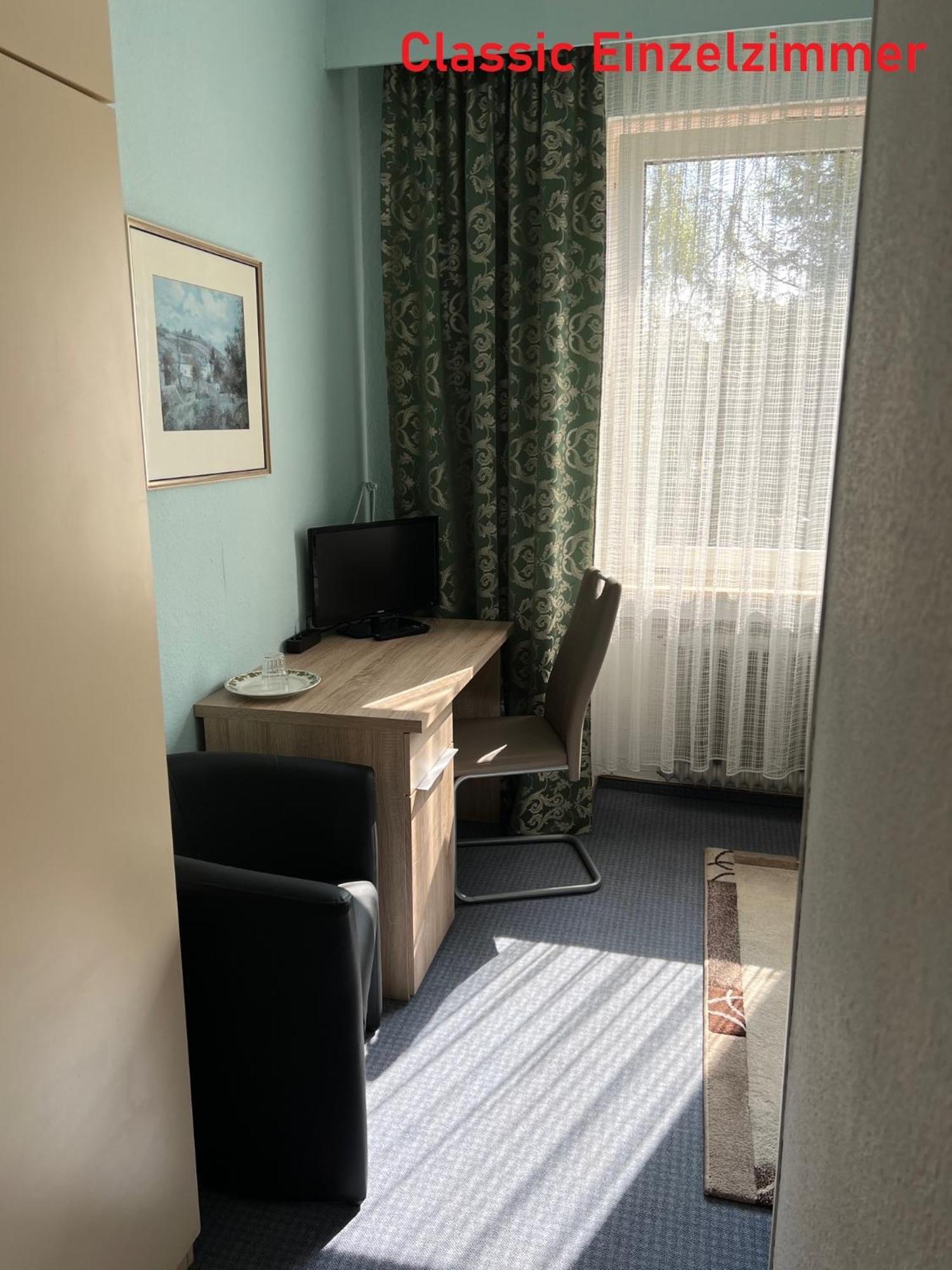 Hotelpension Am Thermalbad Bad Nenndorf Kültér fotó
